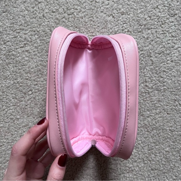 Chi Vibes Pouch - Picture 4 of 5